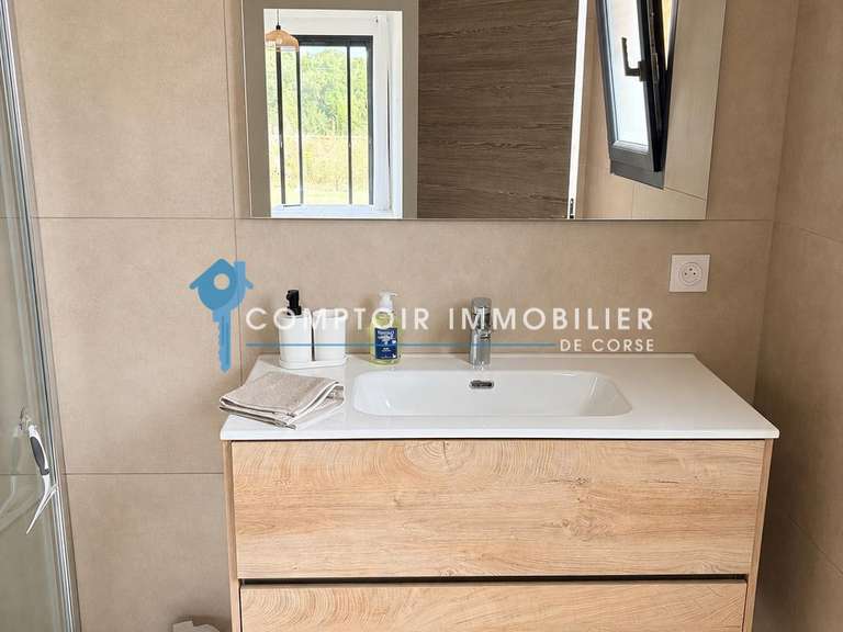 Villa with Sea view Ghisonaccia - 4 bedrooms - 150m²