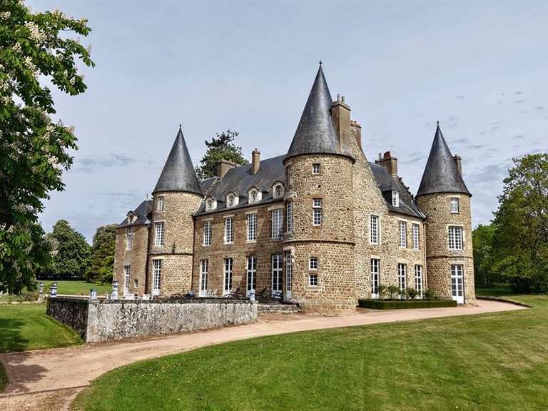Château Giel-Courteilles - 9 chambres - 833m²