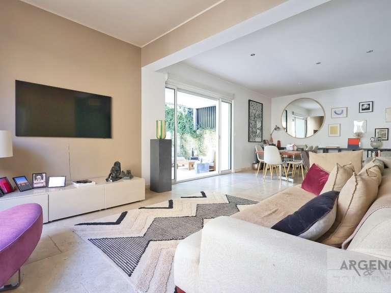 Maison Gigean - 5 chambres - 282m²