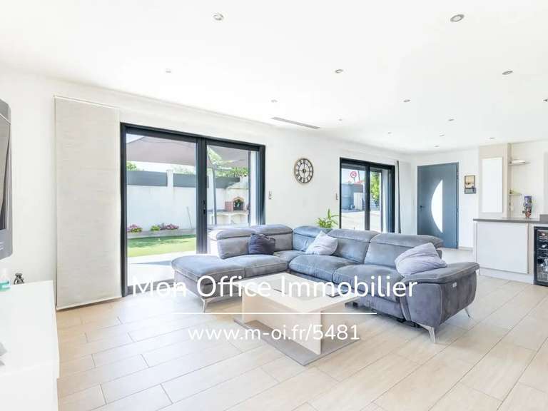 House Gignac-la-Nerthe - 3 bedrooms - 100m²