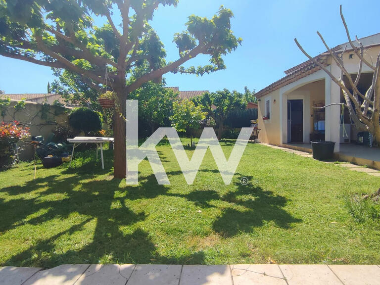 Villa Gignac-la-Nerthe - 4 bedrooms - 160m²