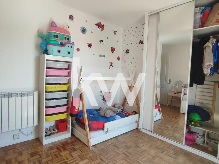 Villa Gignac-la-Nerthe - 4 bedrooms - 160m²
