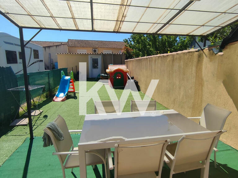 Villa Gignac-la-Nerthe - 4 bedrooms - 160m²