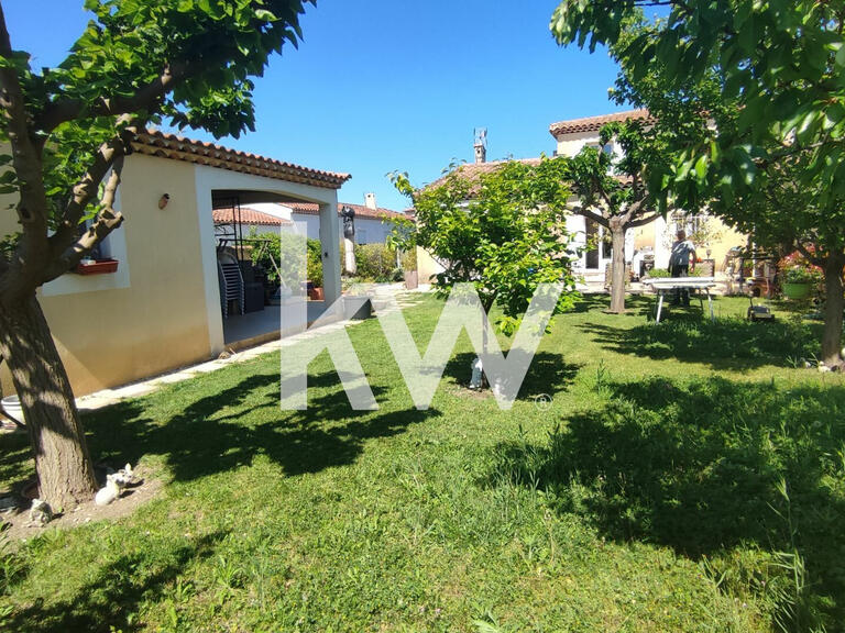 Villa Gignac-la-Nerthe - 4 bedrooms - 160m²
