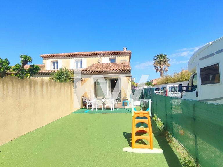 Villa Gignac-la-Nerthe - 4 bedrooms - 160m²