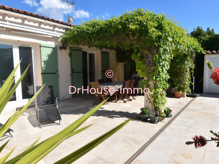 Villa Gignac-la-Nerthe - 3 chambres - 107m²