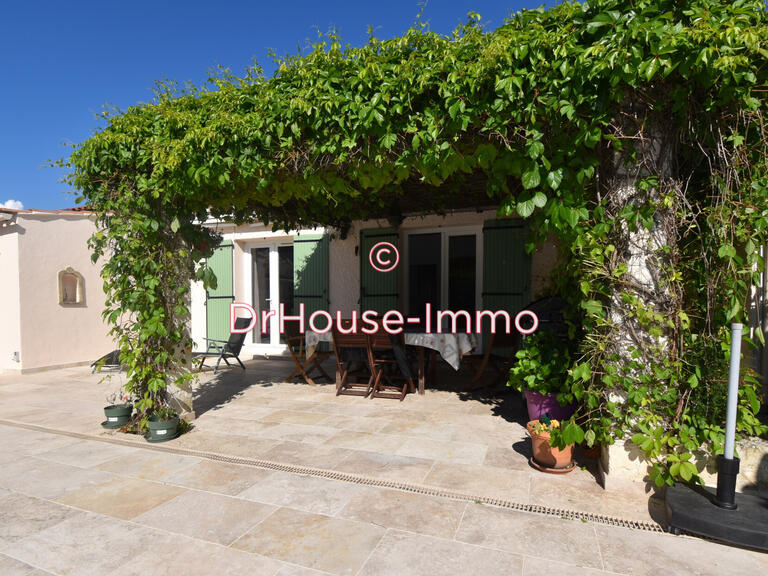 Villa Gignac-la-Nerthe - 3 chambres - 107m²
