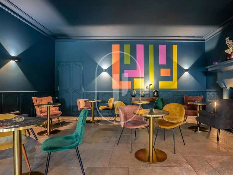 Propriété Gigondas - 18 chambres - 940m²