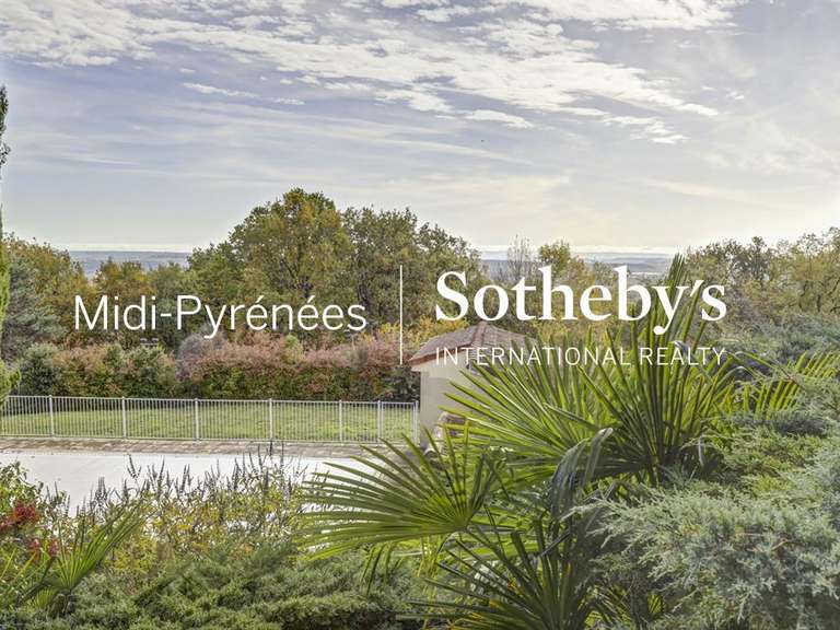 Maison Giroussens - 5 chambres - 270m²