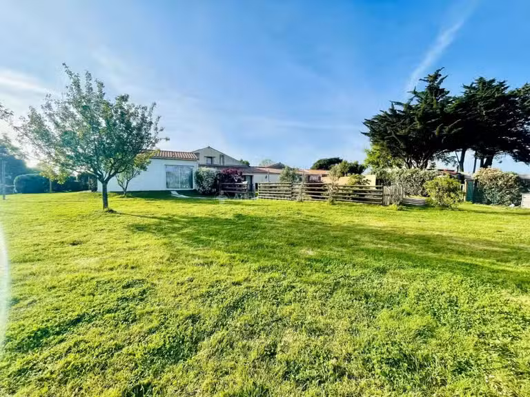 Maison Givrand