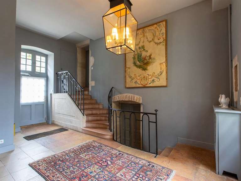 Propriété Givry - 8 chambres - 800m²