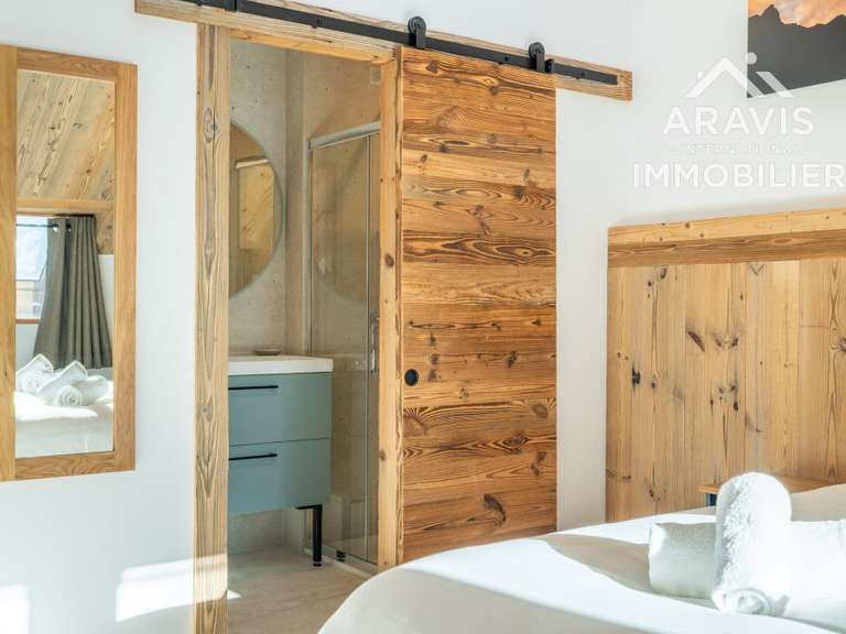 Appartement Glières-Val-de-Borne - 5 chambres - 198m²