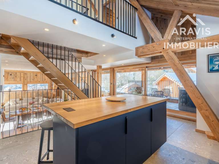 Appartement Glières-Val-de-Borne - 5 chambres - 198m²