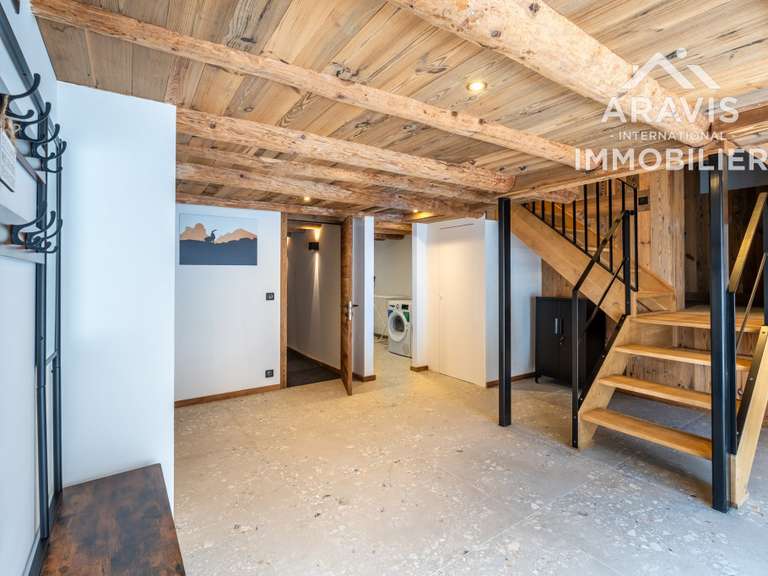 Appartement Glières-Val-de-Borne - 5 chambres - 198m²