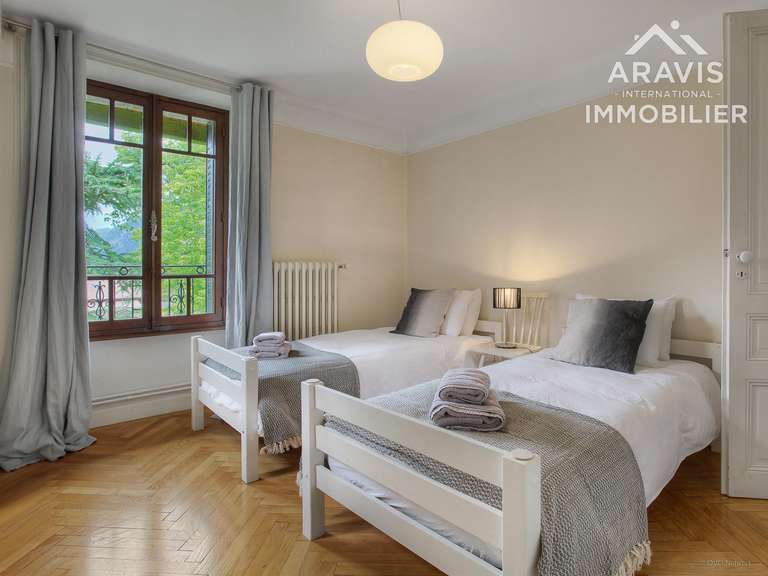 House Glières-Val-de-Borne - 7 bedrooms - 620m²