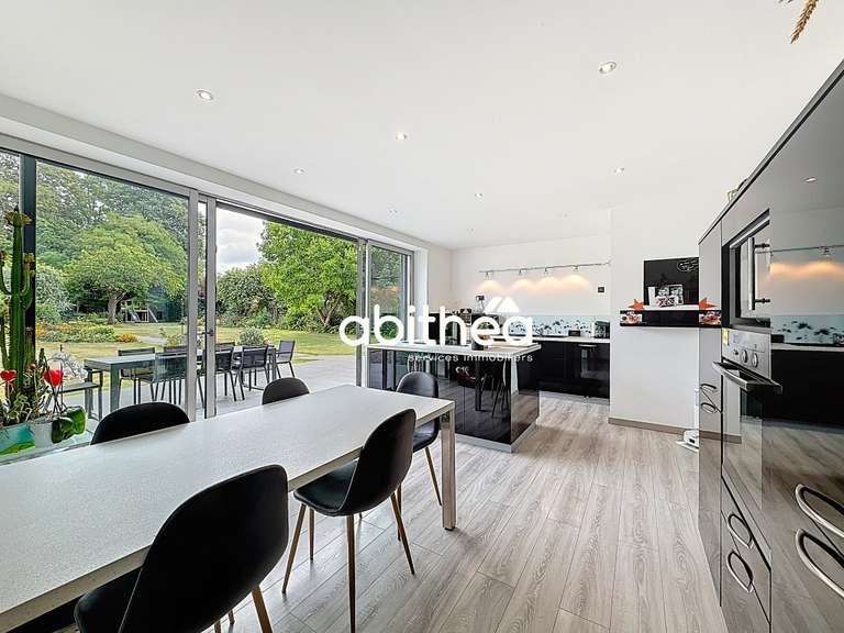 House Goeulzin - 6 bedrooms - 331m²