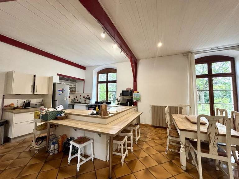 Maison Gondrin - 9 chambres - 468m²