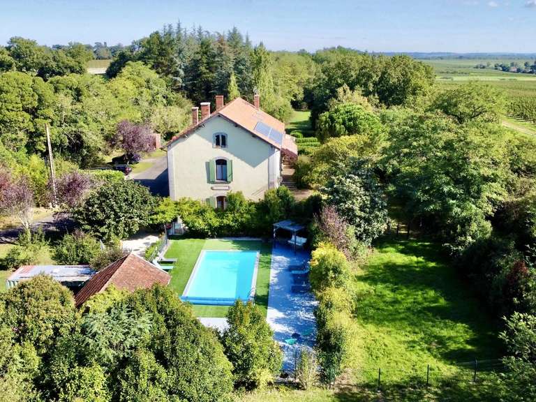 Maison Gondrin - 9 chambres - 468m²