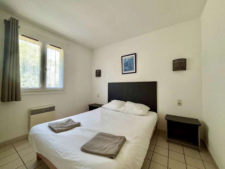 Maison Gondrin - 9 chambres - 468m²