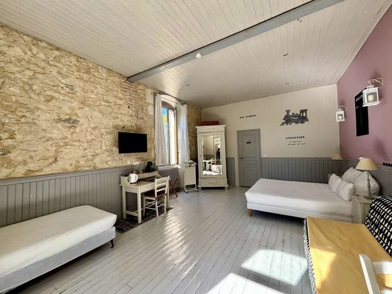 Maison Gondrin - 9 chambres - 468m²