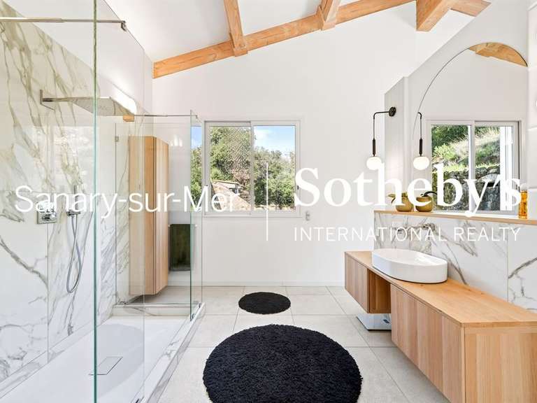 House Gonfaron - 1 bedroom - 92m²