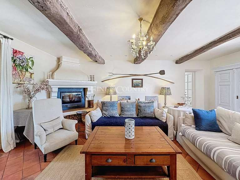 Villa Gonfaron - 6 chambres - 268m²