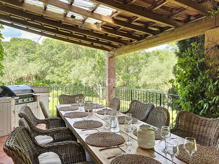 Villa Gonfaron - 6 chambres - 268m²