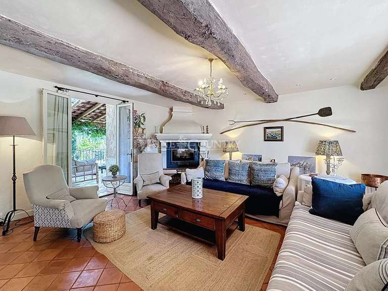 Villa Gonfaron - 6 chambres - 268m²