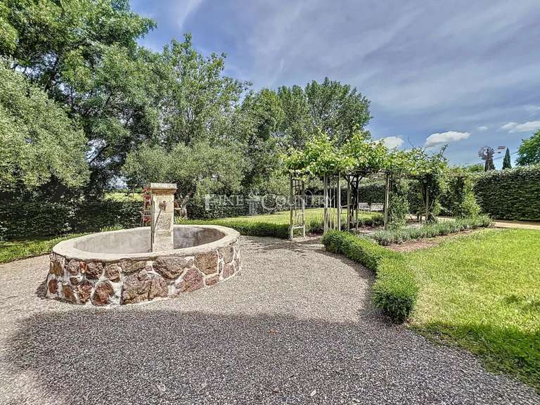 Villa Gonfaron - 6 chambres - 268m²