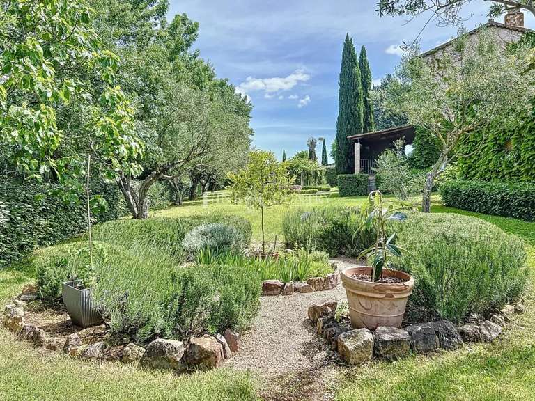 Villa Gonfaron - 6 chambres - 268m²