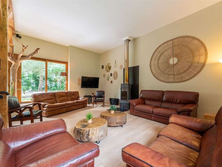 Maison Gonneville-sur-Scie - 7 chambres - 374m²