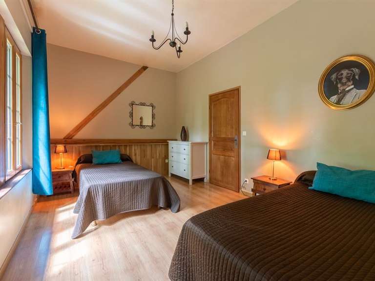 Maison Gonneville-sur-Scie - 7 chambres - 374m²