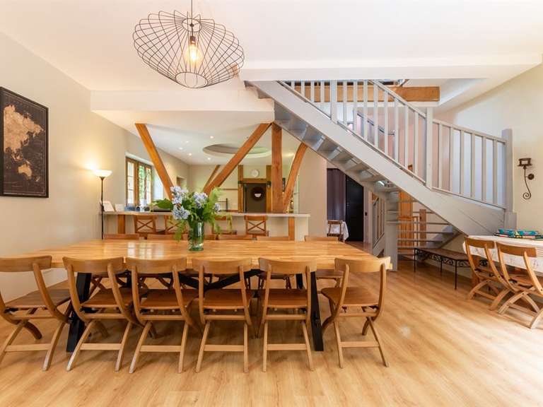 Maison Gonneville-sur-Scie - 7 chambres - 374m²