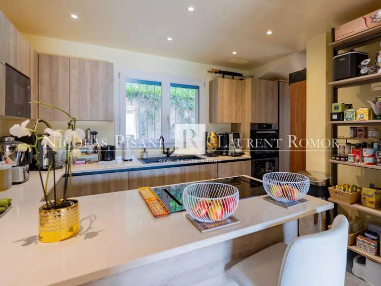 Villa with Sea view Gorbio - 280m²