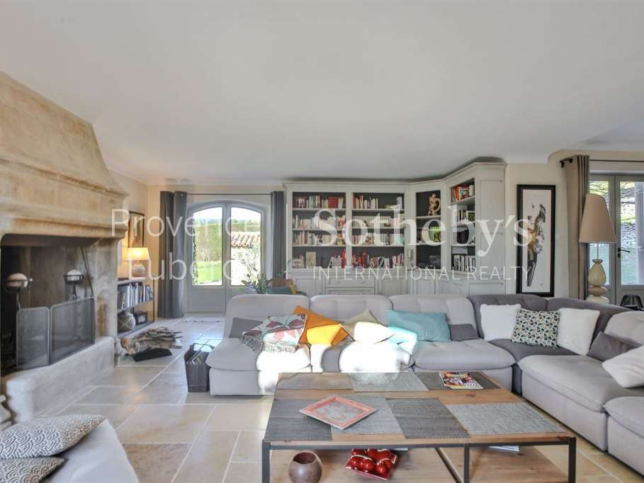 House Gordes