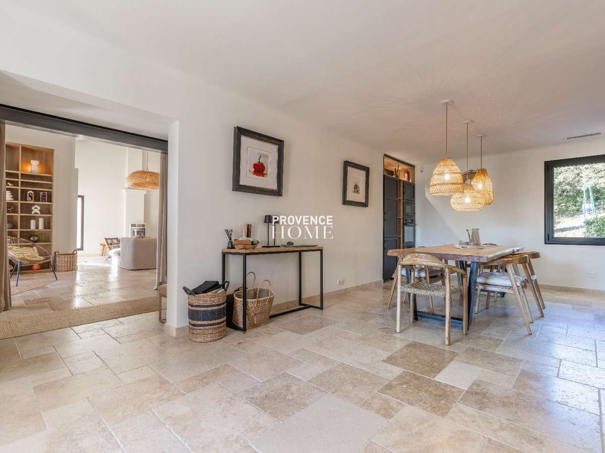 House Gordes