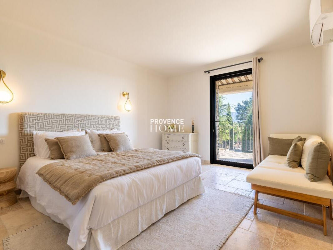 House Gordes