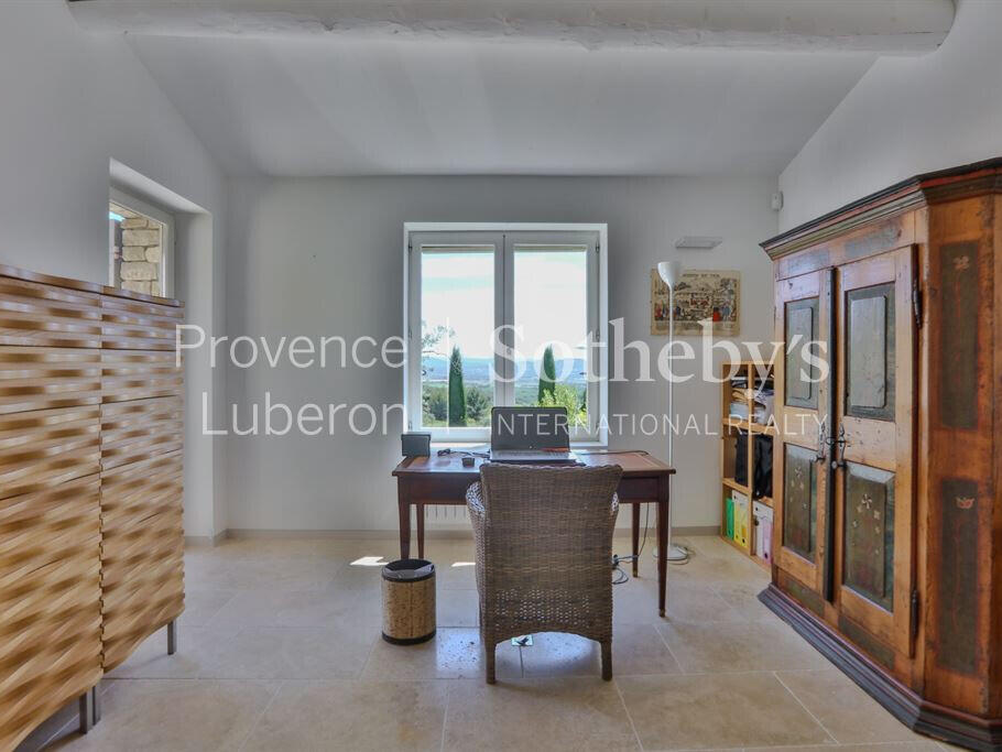 House Gordes