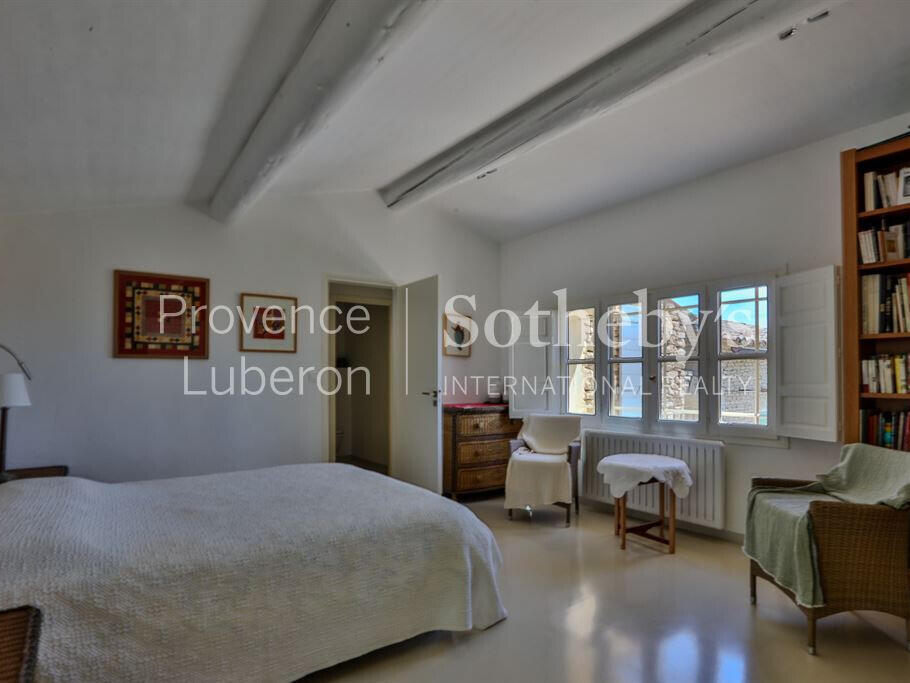 House Gordes