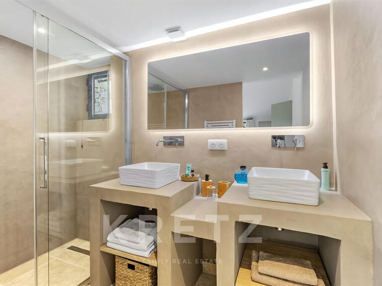 Maison Gordes - 5 chambres - 200m²
