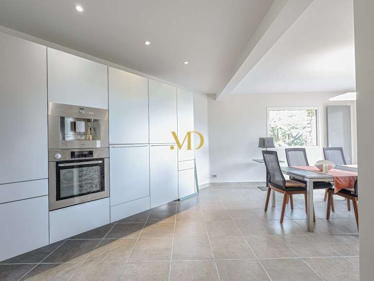 Maison Gordes - 3 chambres - 285m²