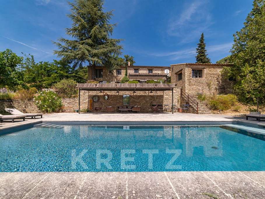 House Gordes