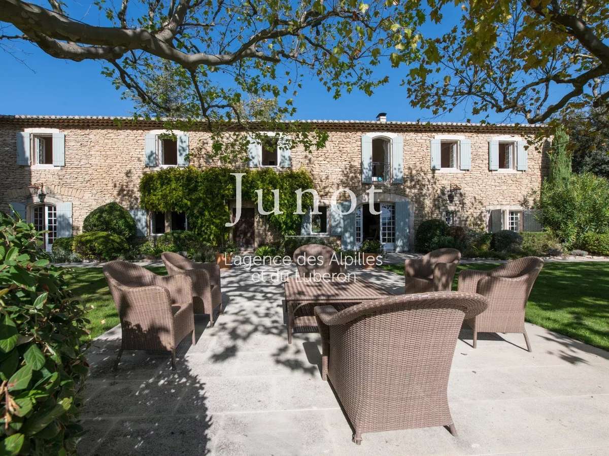 House Gordes