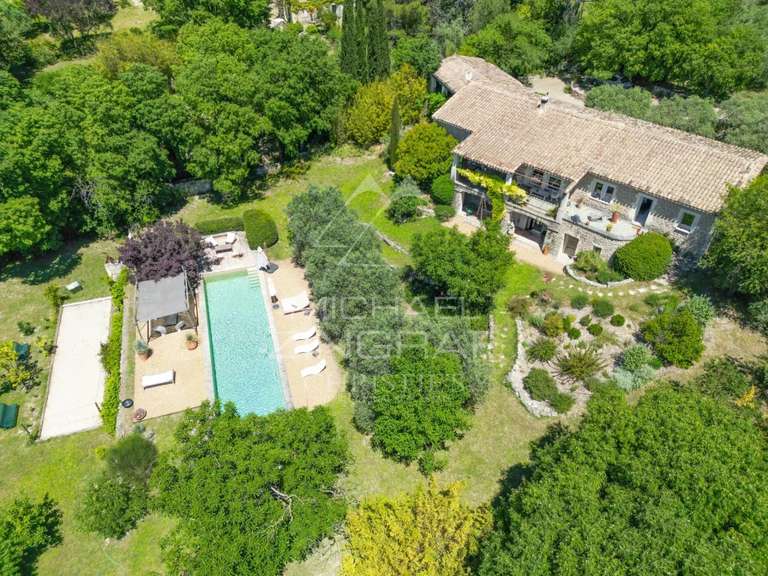 Maison Gordes - 4 chambres - 240m²