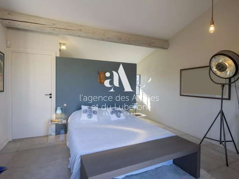 Maison Gordes - 5 chambres - 212m²