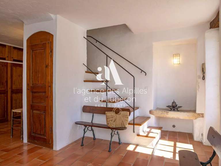 Maison Gordes - 5 chambres - 261m²