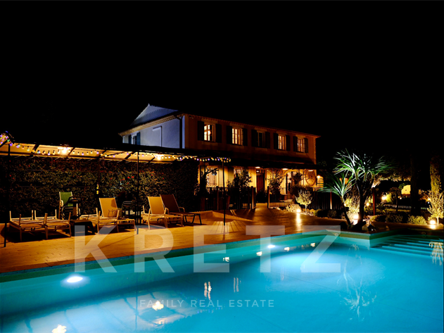 Maison Gordes - 5 chambres - 340m²