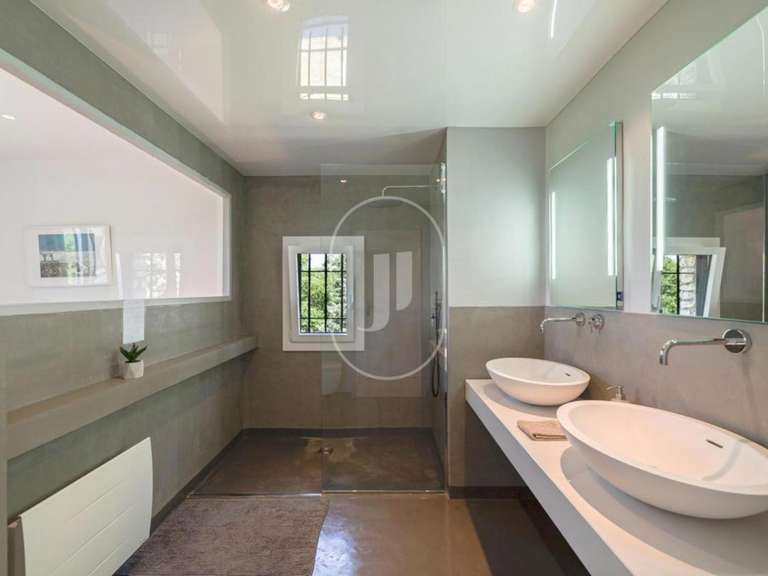 Maison Gordes - 5 chambres - 182m²