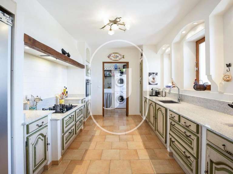 Maison Gordes - 4 chambres - 197m²