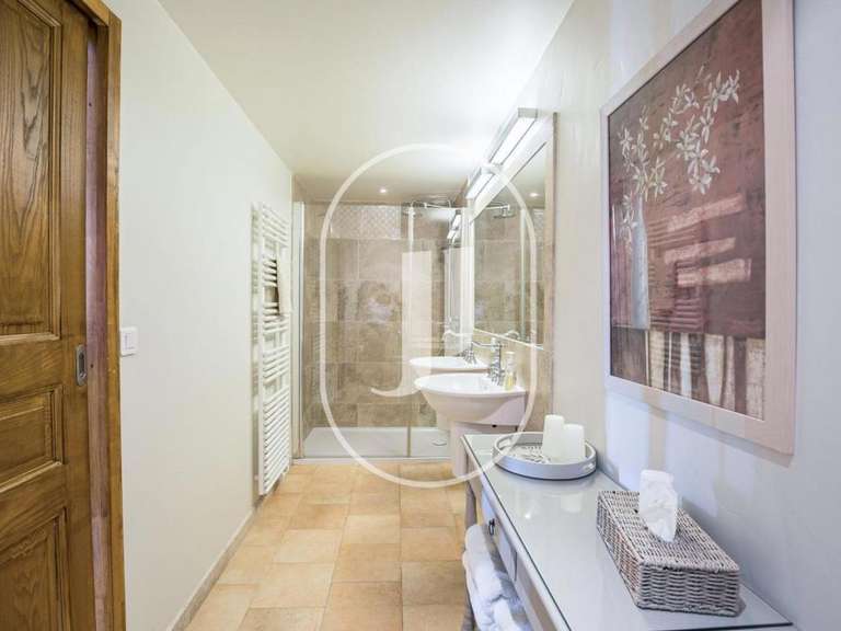 Maison Gordes - 4 chambres - 197m²